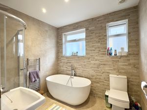 Bathroom - click for photo gallery